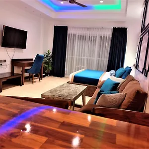 Ocean Breeze By Infinity , Negombo Sri Lanka